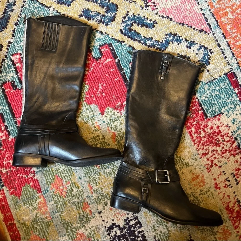 MATISSE NWOB LEATHER BUCKLE DETAILED BACK ZIP RIDING BOOTS BLACK WIDE CALF s9